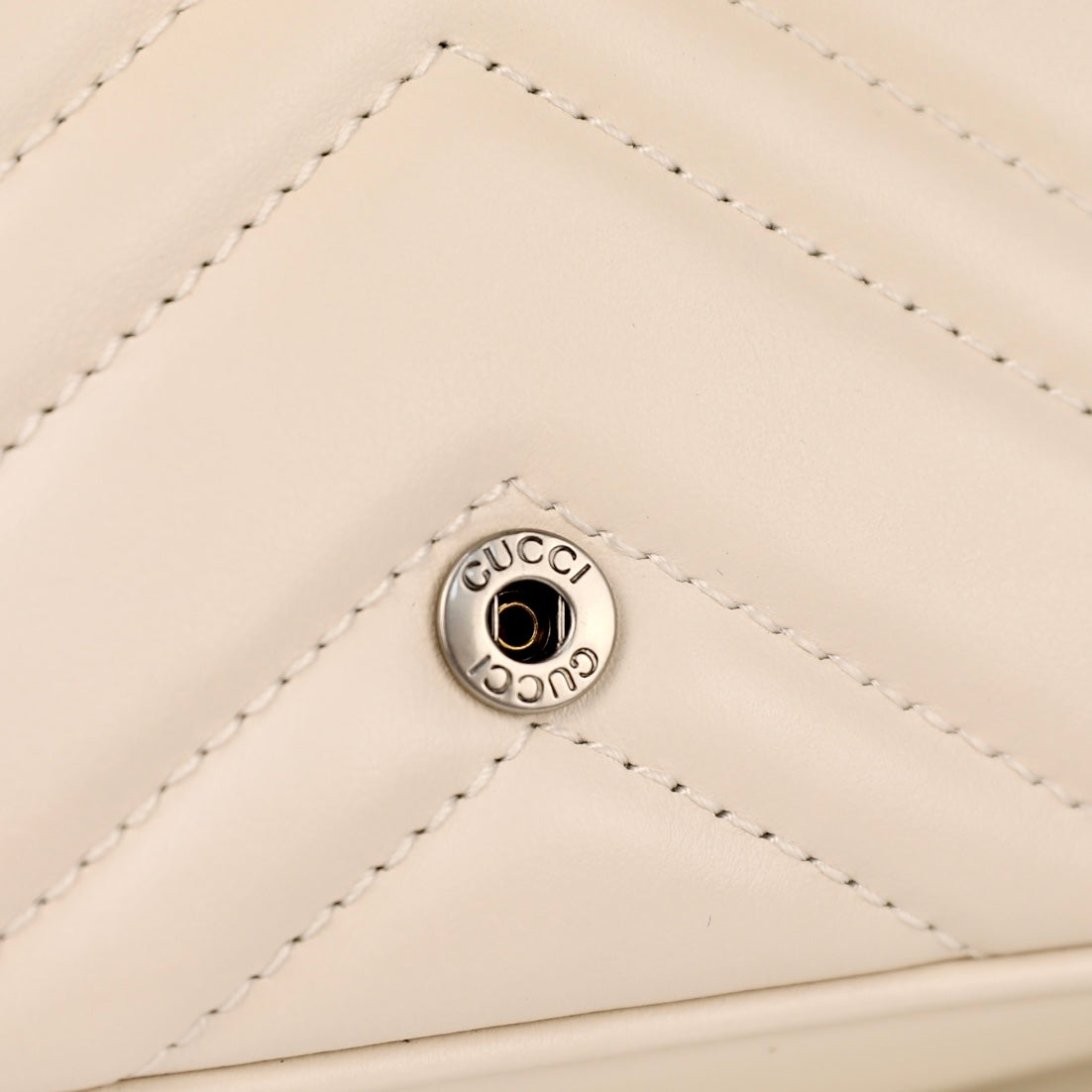 Gucci GG Marmont Macaron Nano Shoulder Bag – 699757