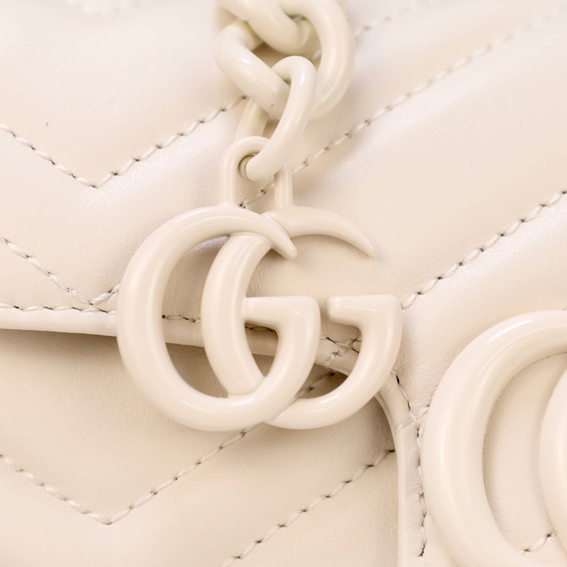 Gucci GG Marmont Macaron Nano Shoulder Bag – 699757