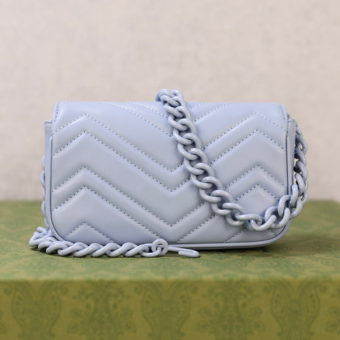 Gucci GG Marmont Macaron Nano Shoulder Bag – 699757