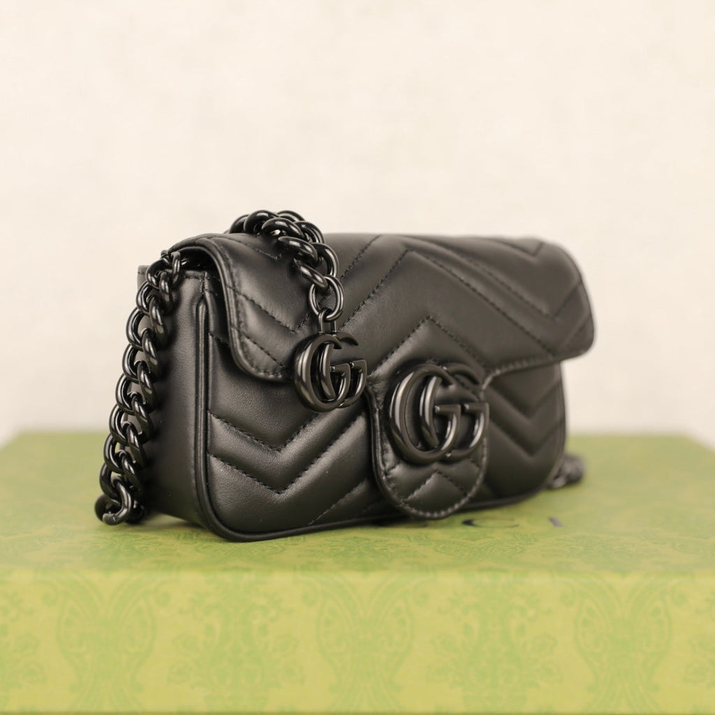 Gucci GG Marmont Macaron Nano Shoulder Bag – 699757