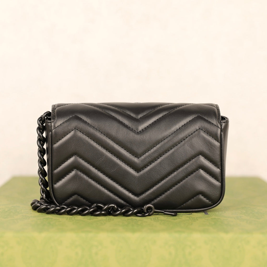Gucci GG Marmont Macaron Nano Shoulder Bag – 699757